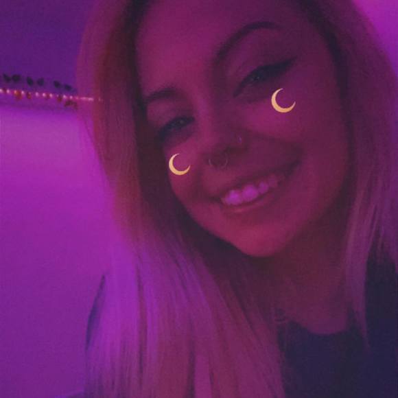 zoee_james